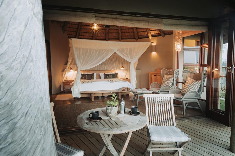 Patio, Bed, Bedroom