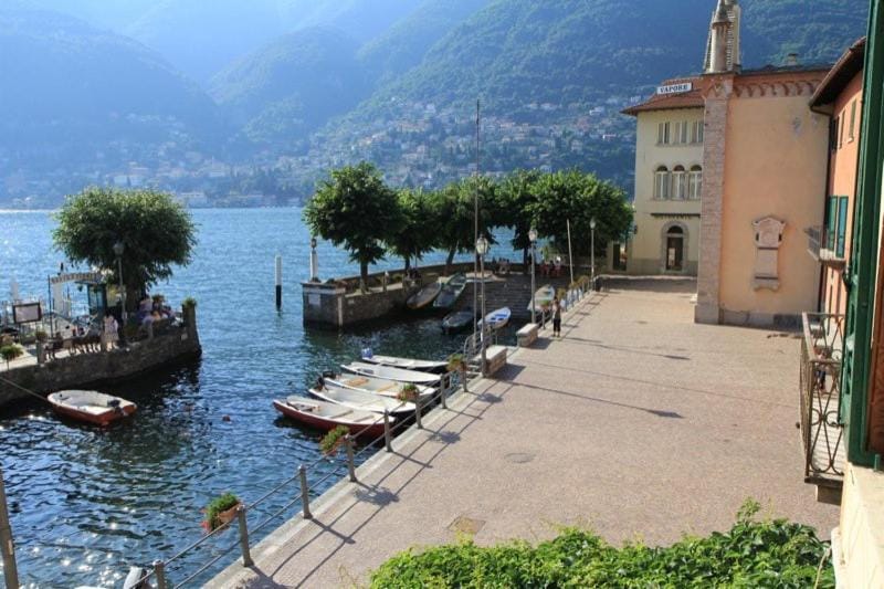 Balcony/Terrace, Lake view