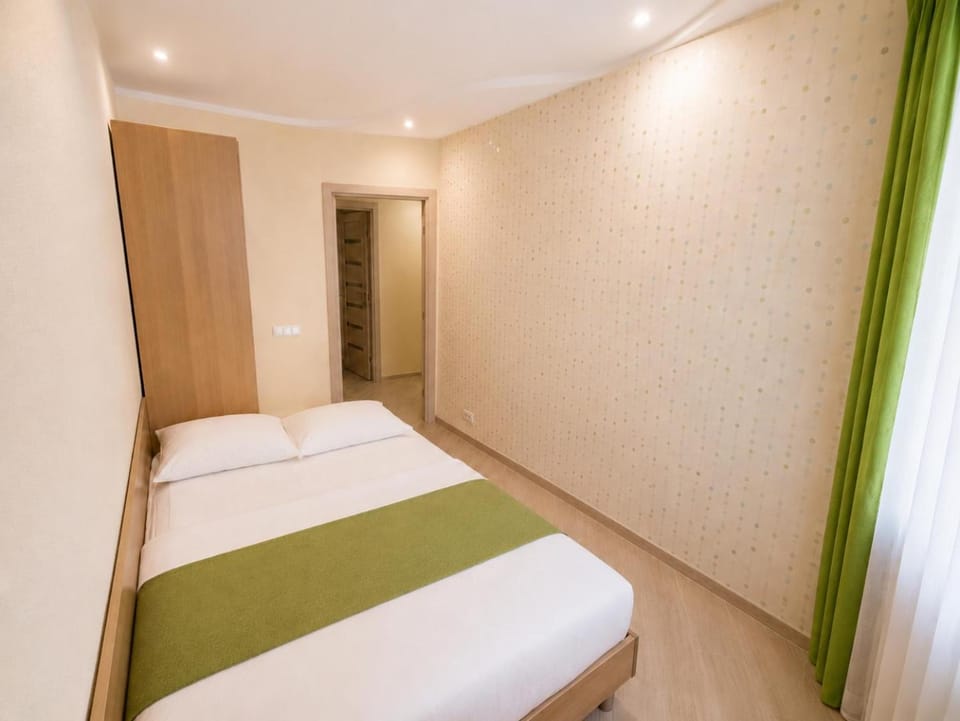 Luxury 3 Rooms Apartments in Center by Green House Apartment in Ukraine
