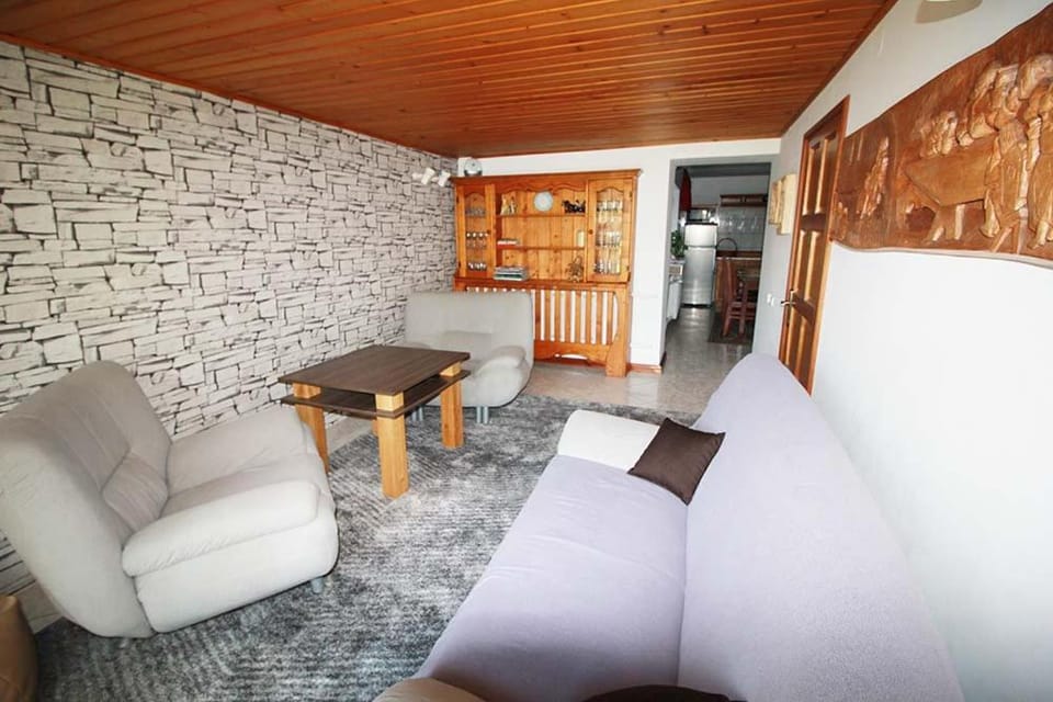 TV and multimedia, Living room, Seating area, Garden view, Mountain view, Area and facilities