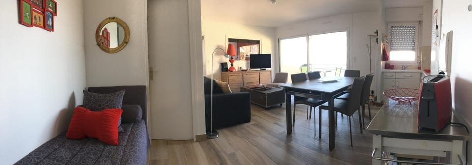 Living room, Sea view