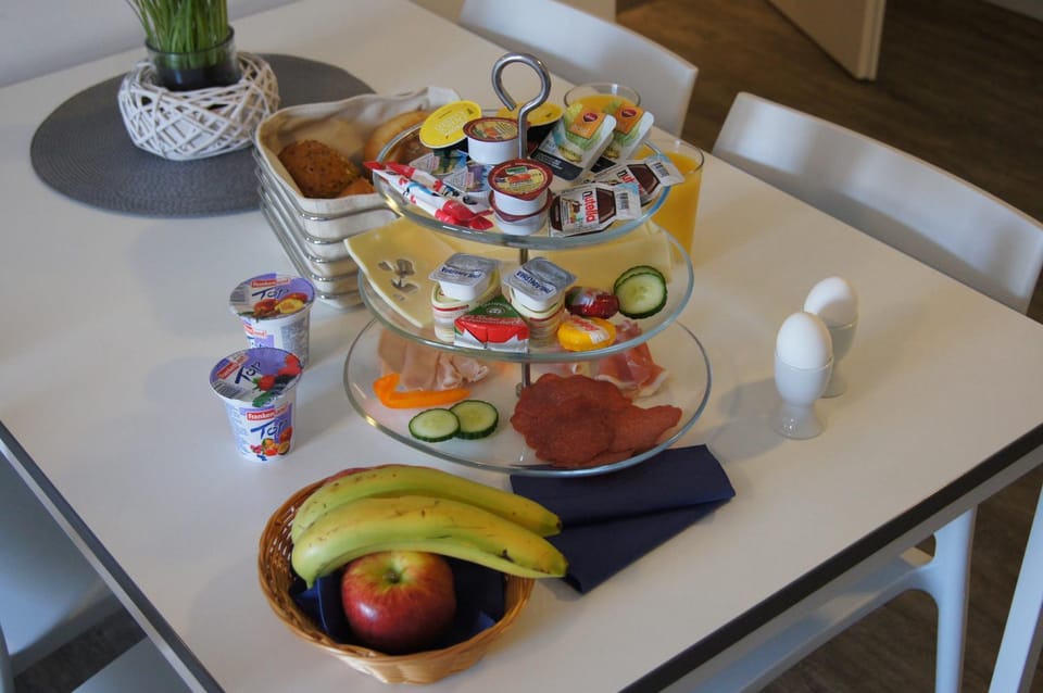 Continental breakfast