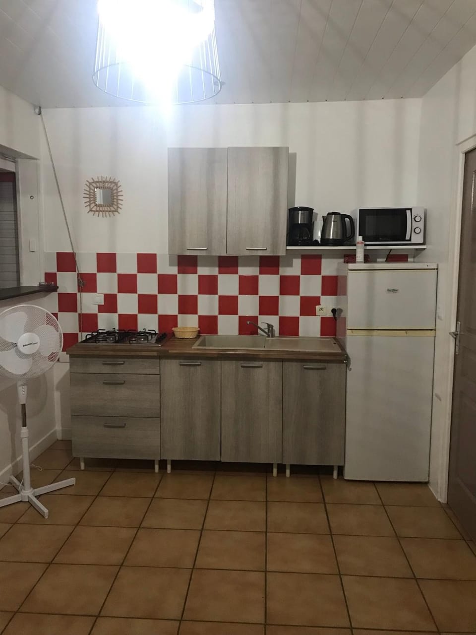 Kitchen or kitchenette