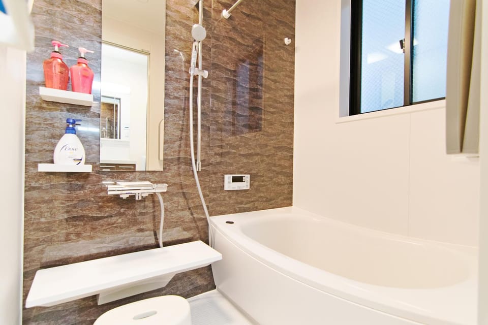 Shower, Bathroom