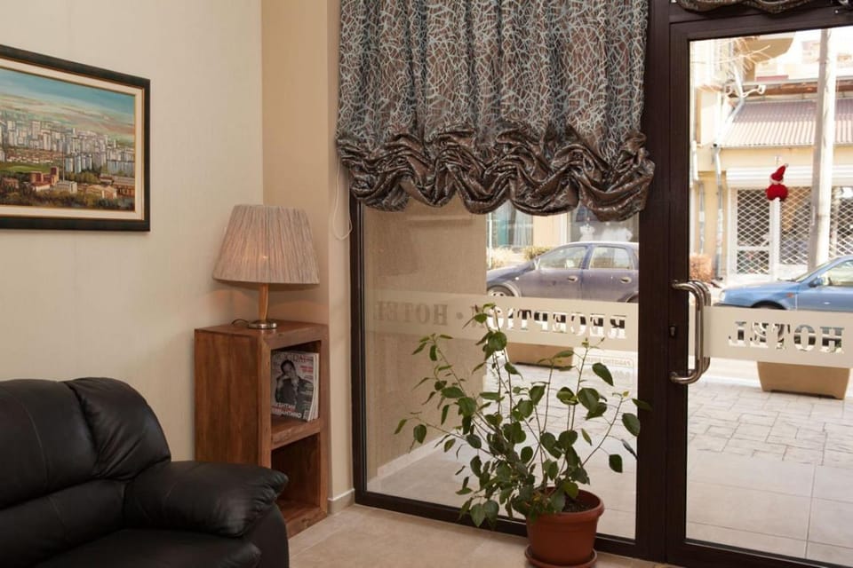 Facade/entrance, Lobby or reception