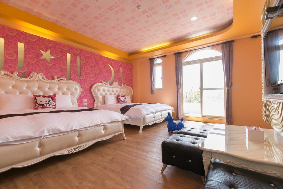Photo of the whole room