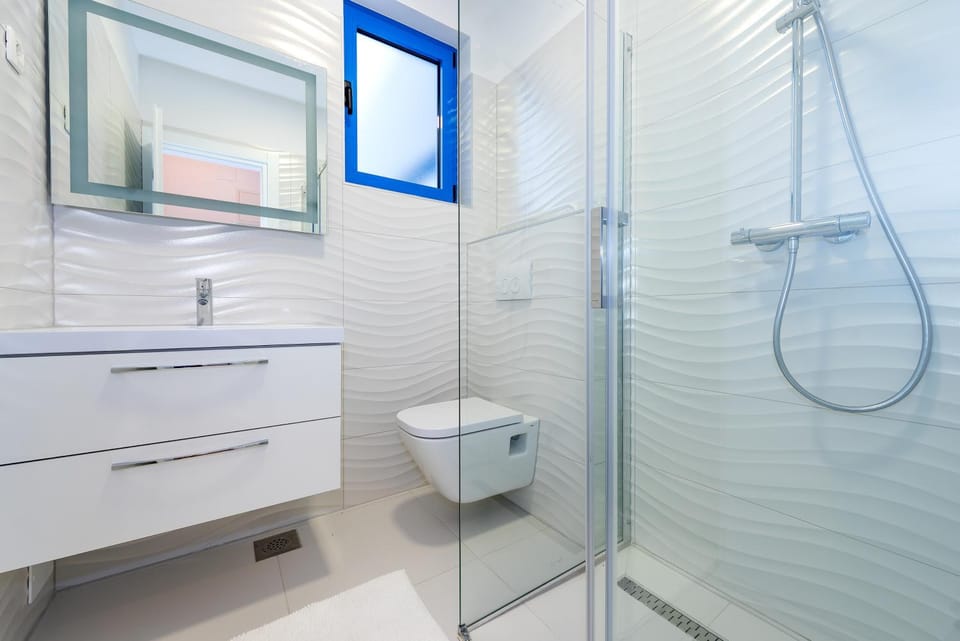 Apartments & Rooms Shark Bed and Breakfast in Šibenik-Knin County, Croatia