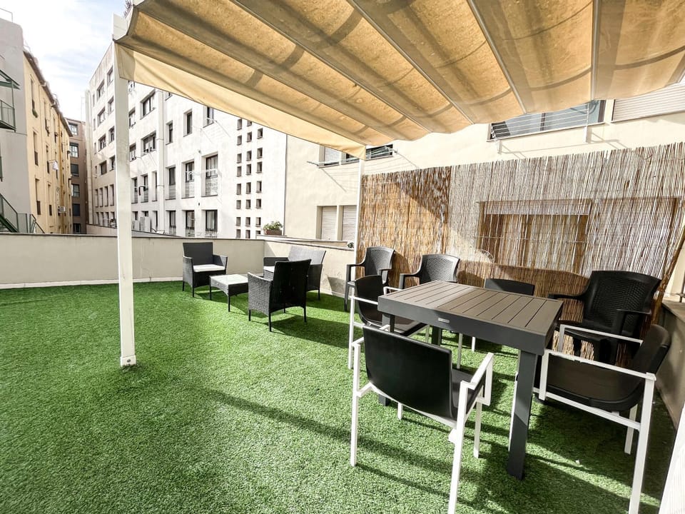 Apartamento para 4 con terraza en el centro Apartment in Girona