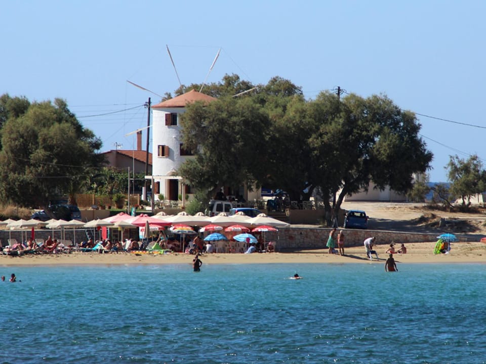 Nearby landmark, Neighbourhood, Natural landscape, Beach