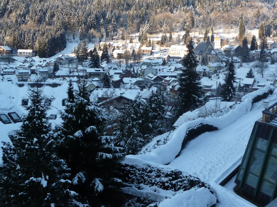Nearby landmark, Natural landscape, Winter