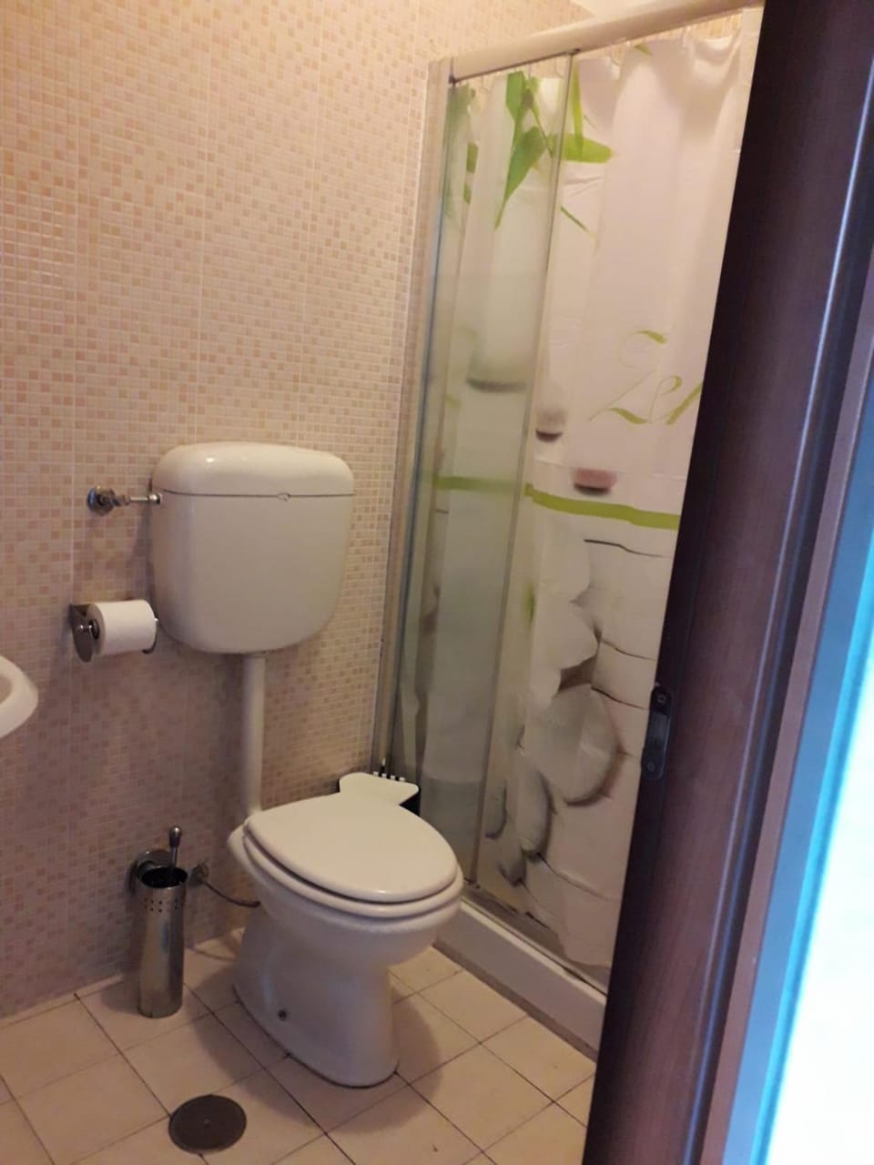 Botel Inn Bed and Breakfast in Rome
