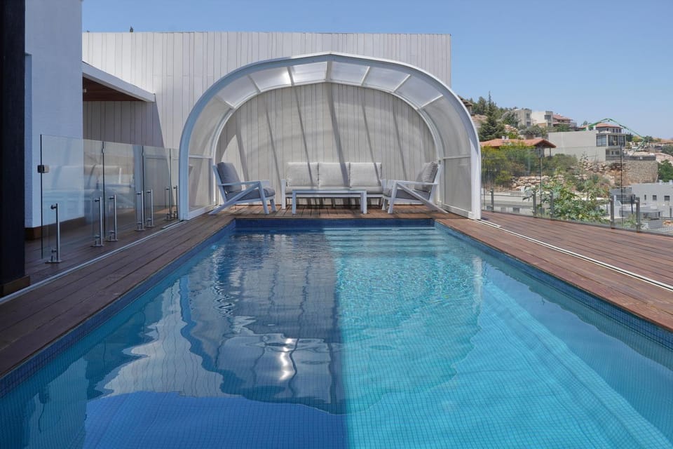 Day, Pool view, Swimming pool