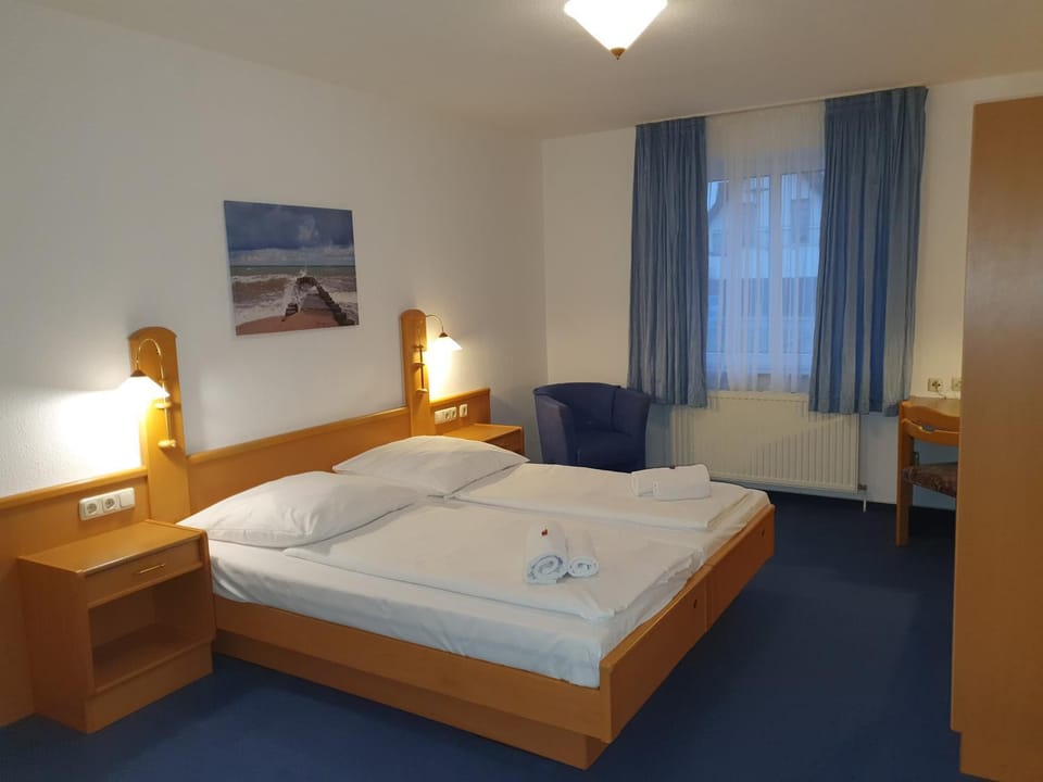 Hotel-Pension Pastow Garni Bed and Breakfast in Mecklenburg-Vorpommern, Germany