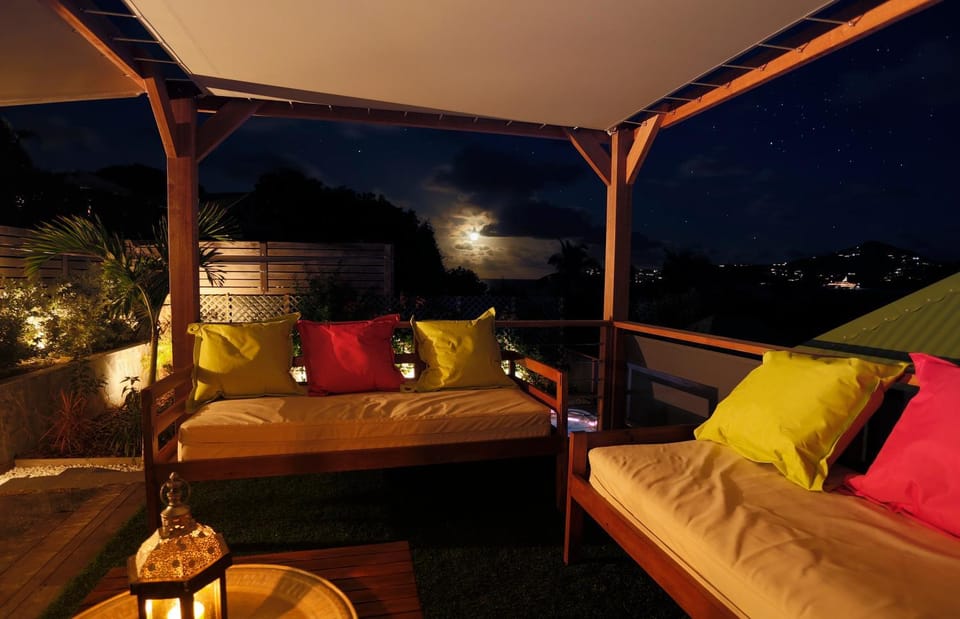Night, Balcony/Terrace