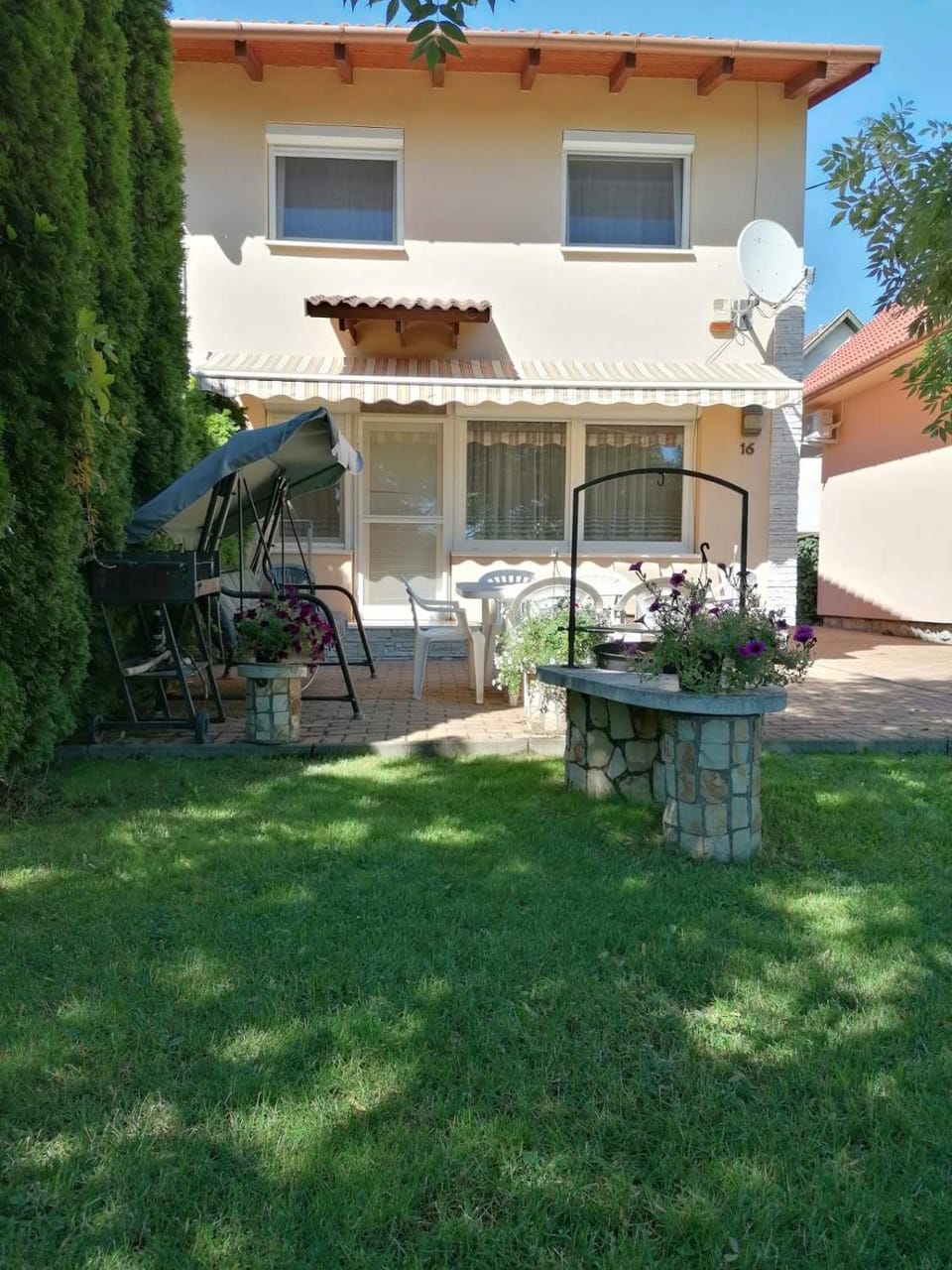 Property building, Garden view