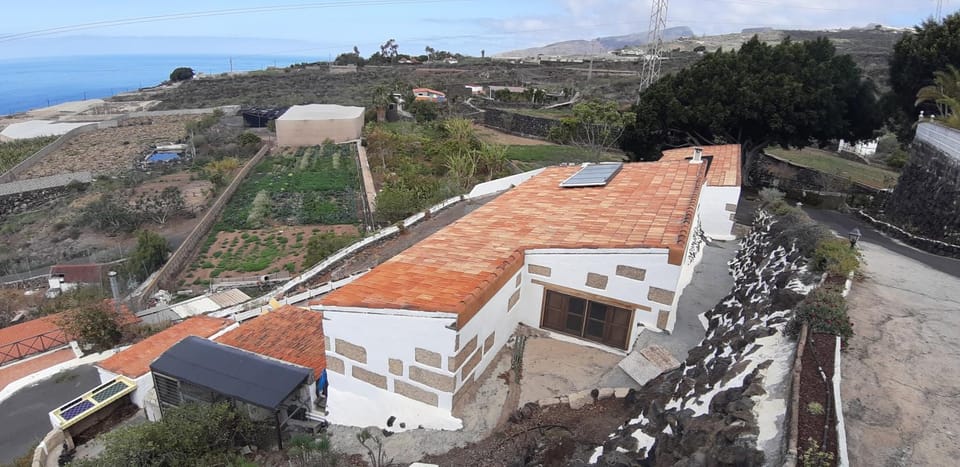 Property building, View (from property/room)