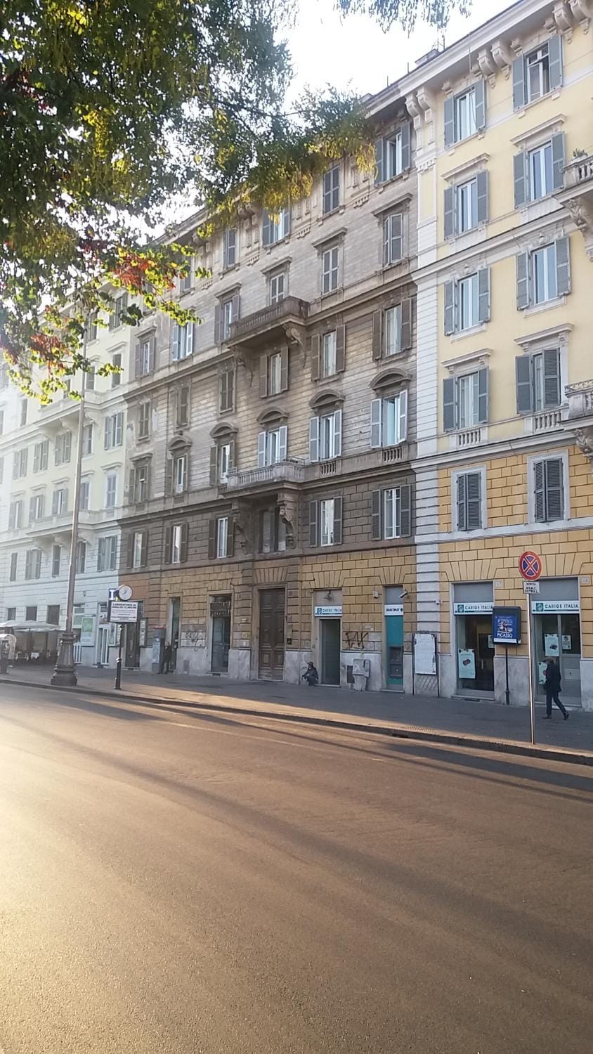 Property building, Facade/entrance