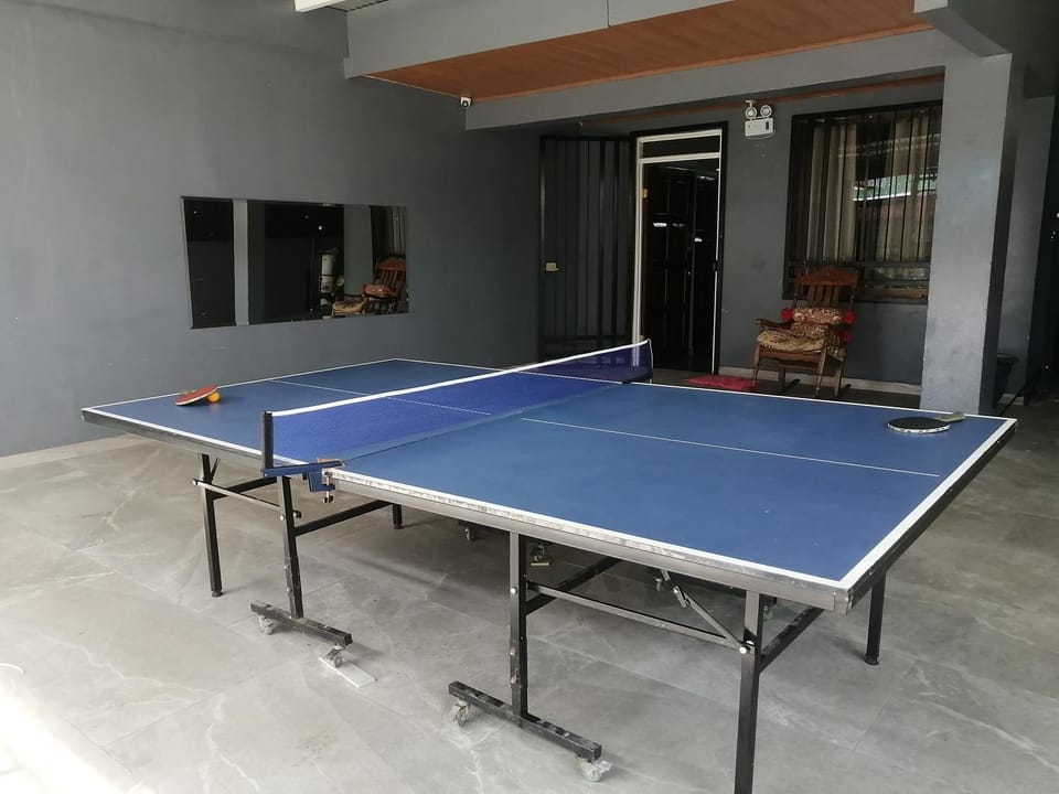 Table tennis
