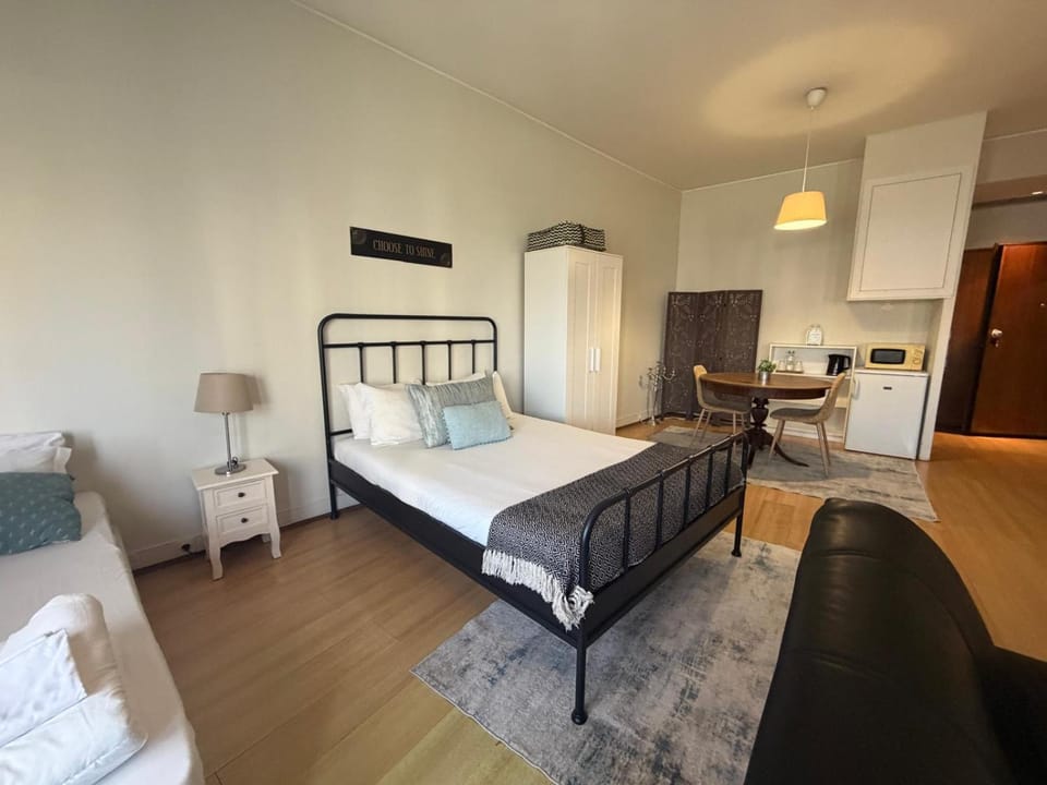 Oporto Trindade Residence Bed and Breakfast in Porto