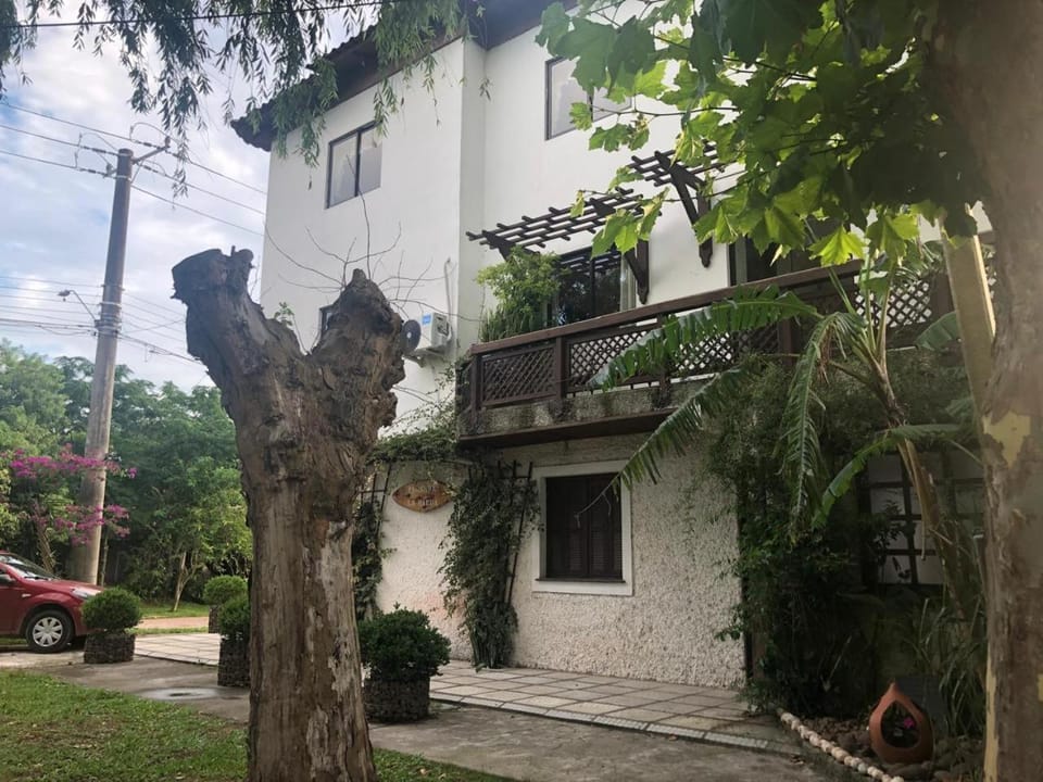 Property building, Garden, Garden view