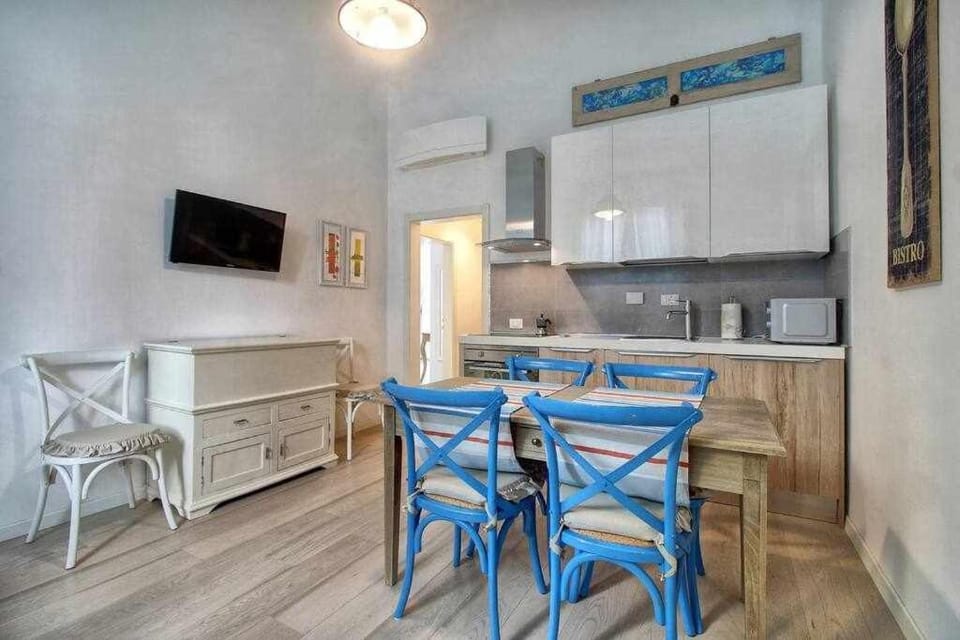 San marco elegant apartment Apartment in Florence