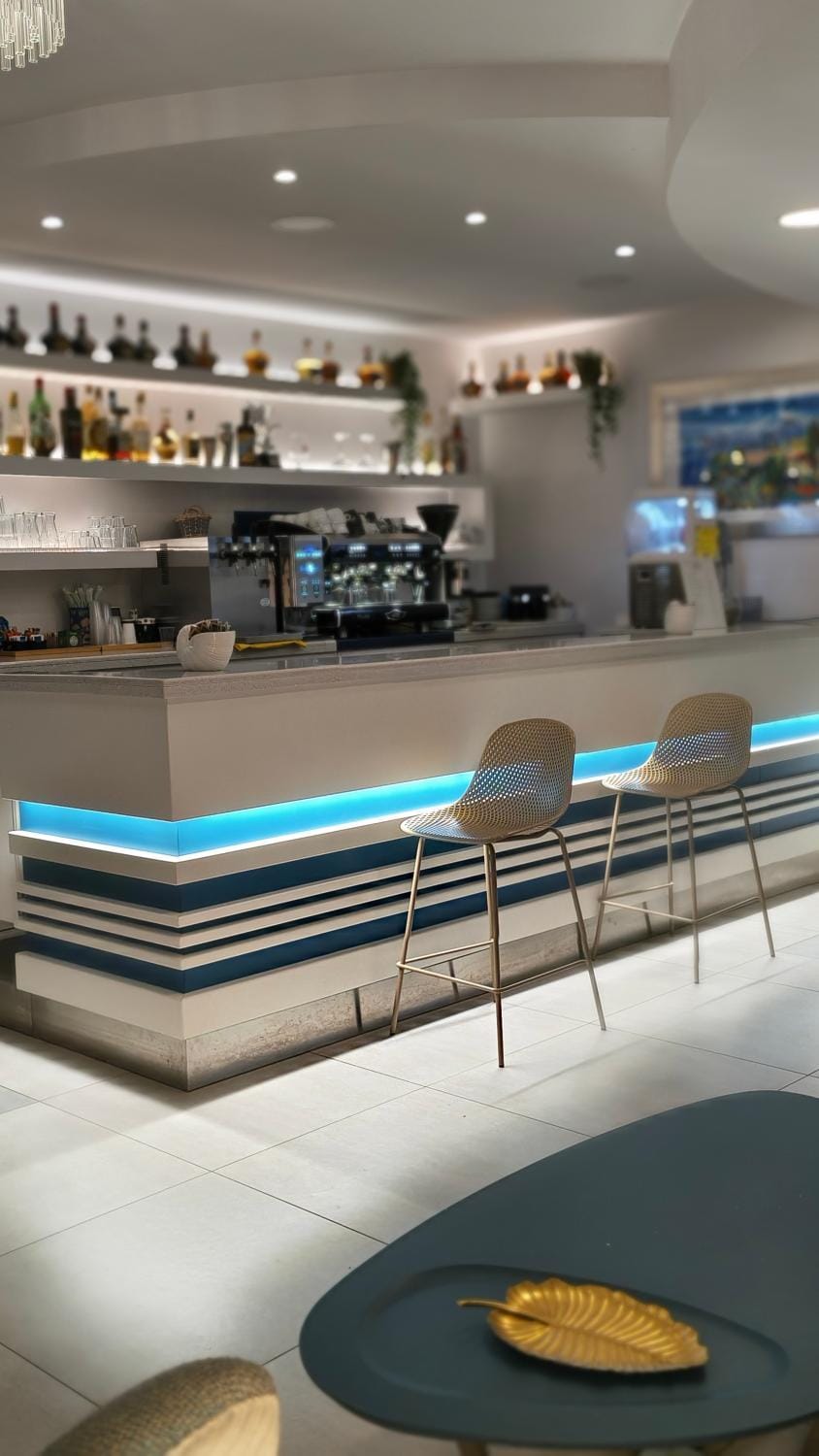 Lounge or bar, Seating area