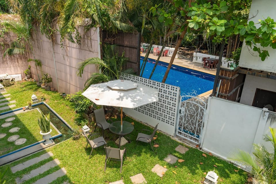 Mammoth Boutique Hotel Bed and Breakfast in Chiang Mai
