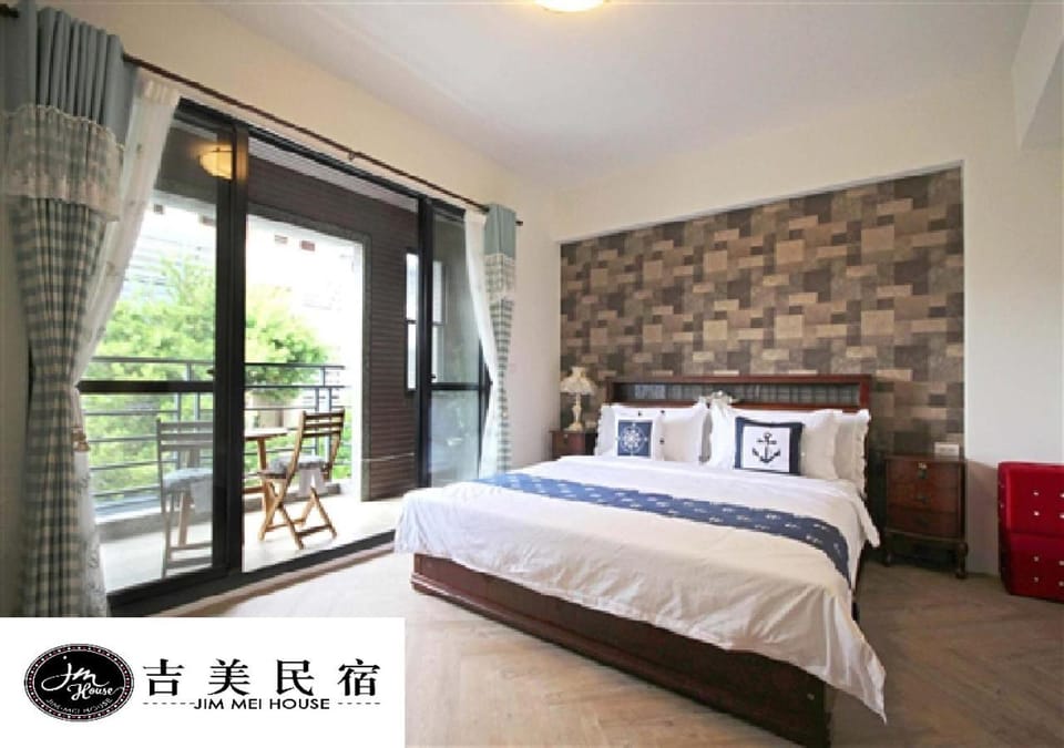 Property logo or sign, Bedroom