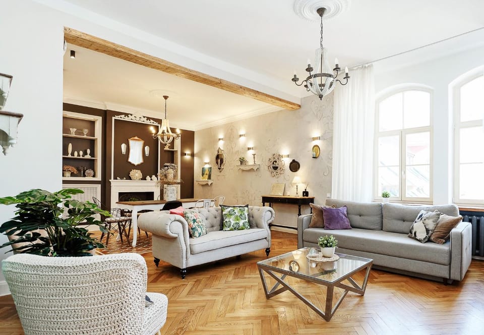 Living room, Seating area