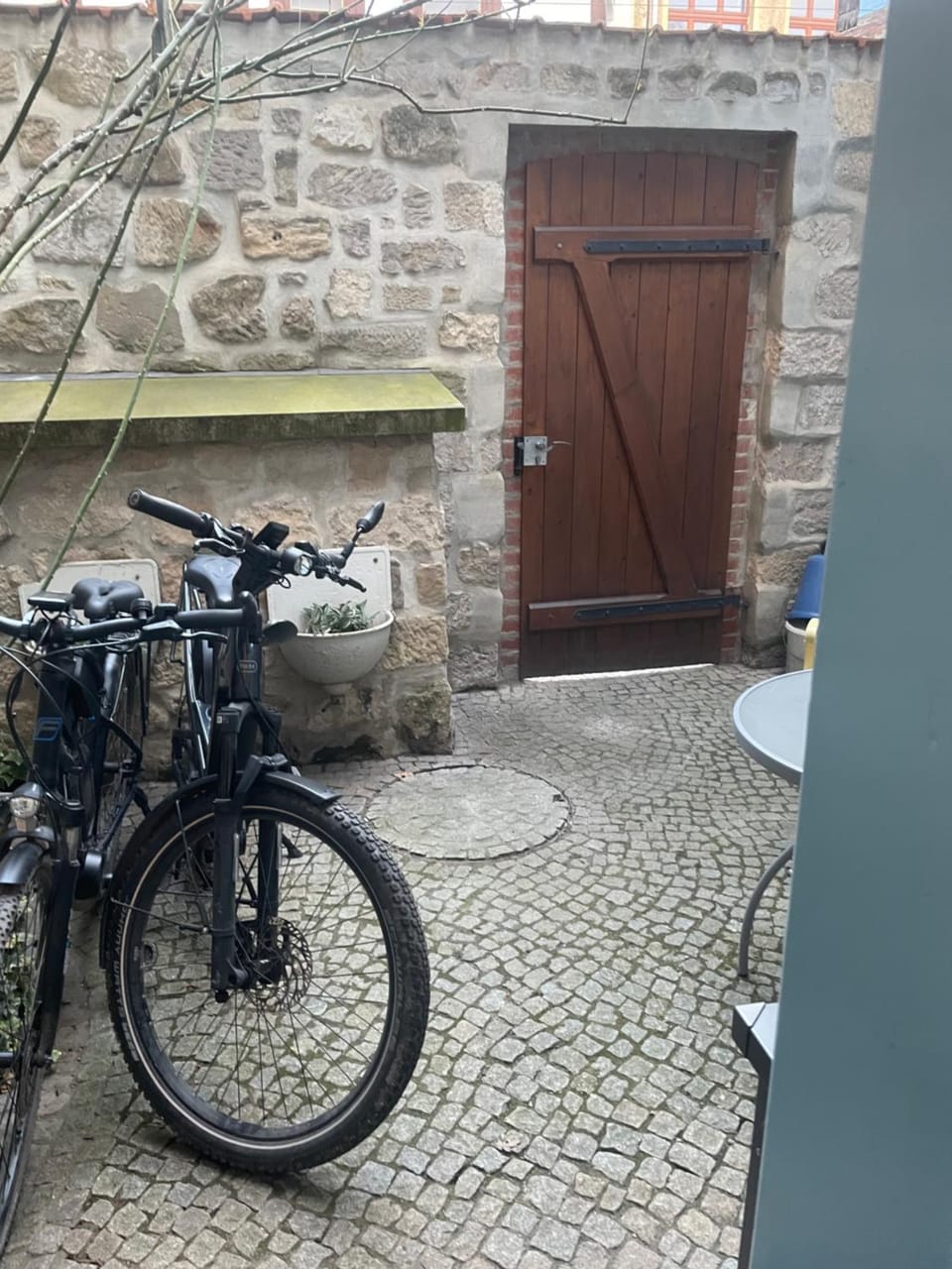 Patio, Balcony/Terrace, Cycling