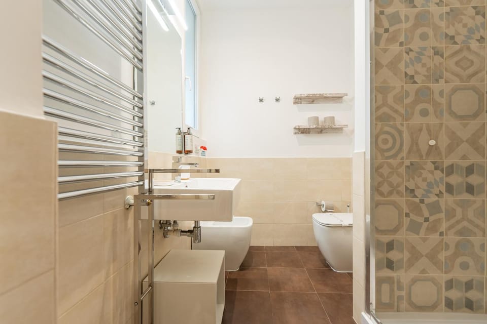 Shower, Toilet, Bathroom, bidet