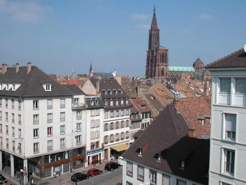 Neighbourhood, City view