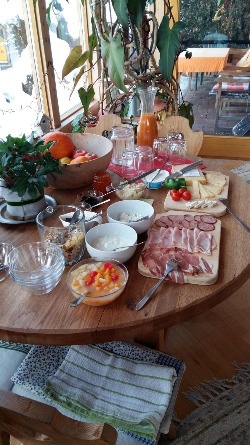 Other, Buffet breakfast