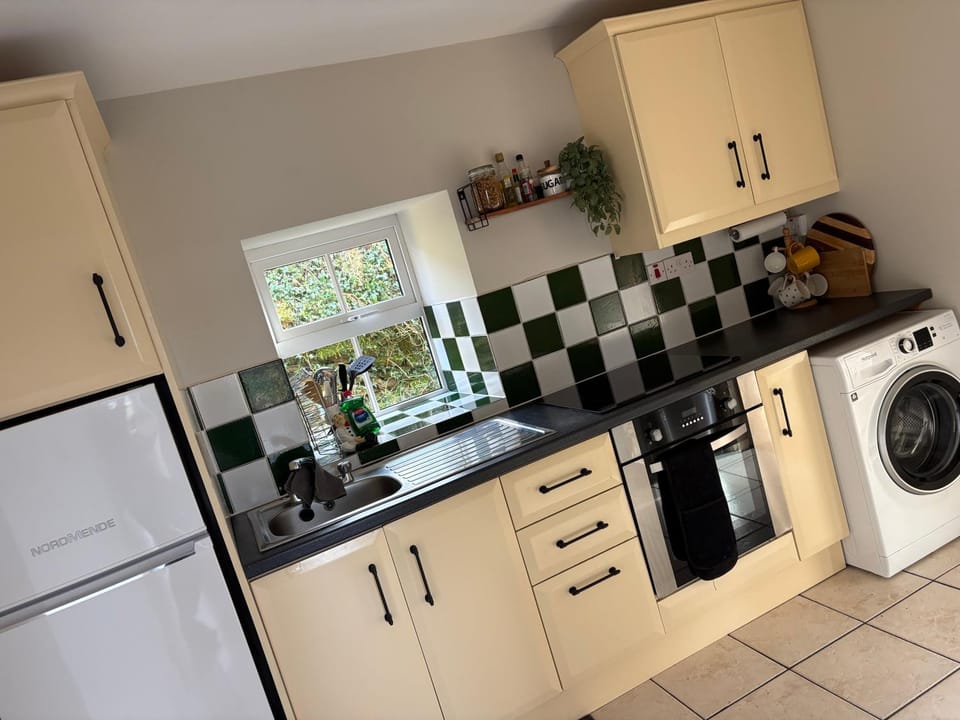 Hidden Hills Waterville - Private Farmhouse House in County Kerry