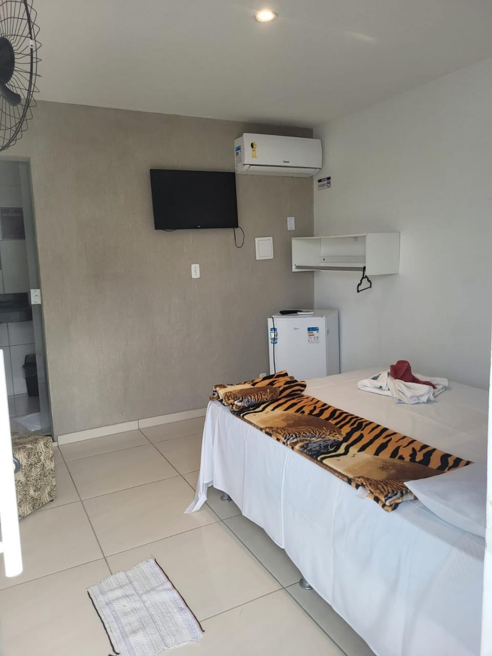 TV and multimedia, minibar, air conditioner