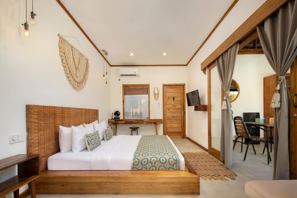 Bed, TV and multimedia, Photo of the whole room, Bedroom, air conditioner