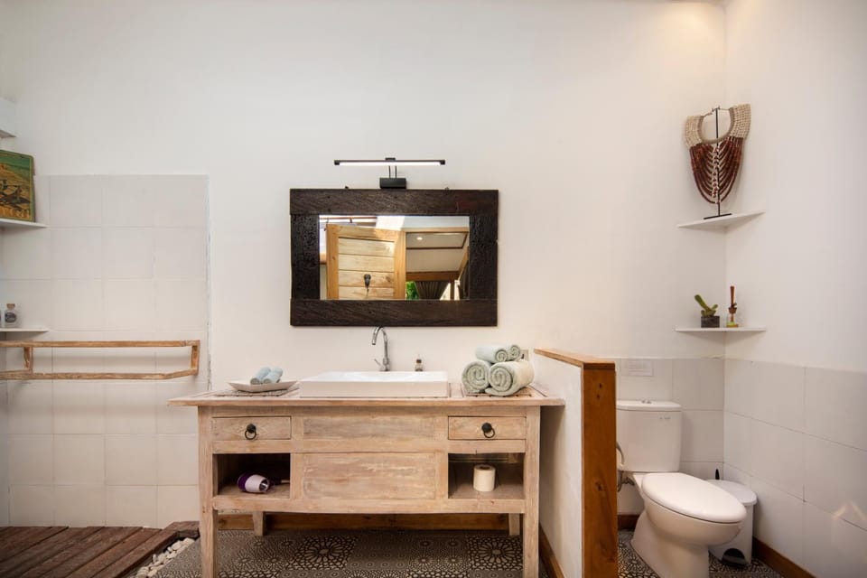 Toilet, Bathroom