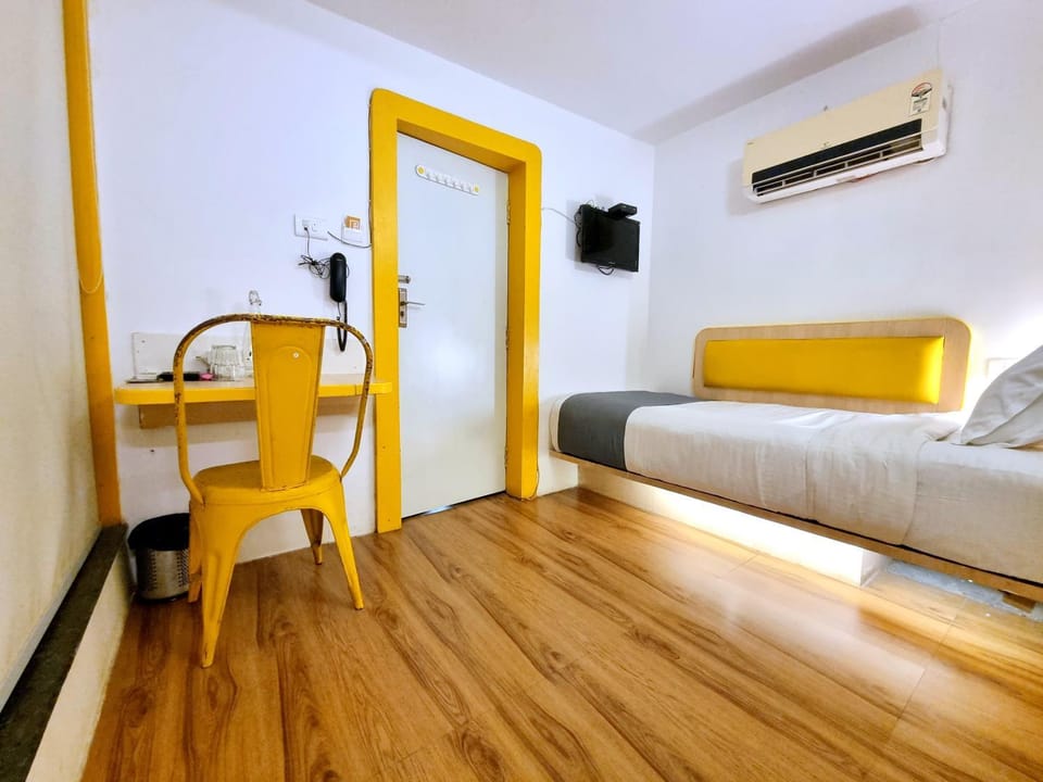Bed, Balcony/Terrace, Bedroom, Pool view, Pool view