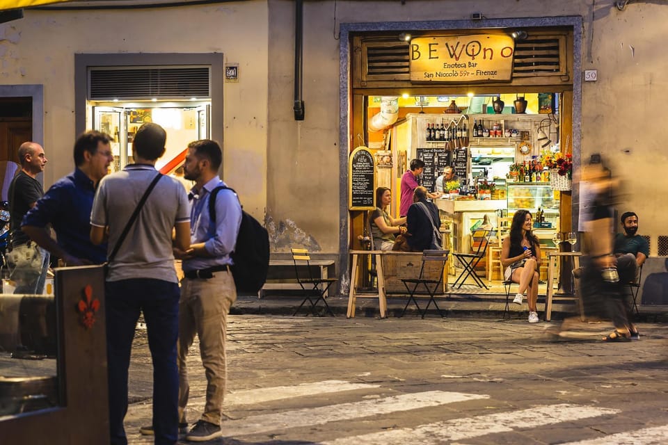 Restaurant/places to eat, People