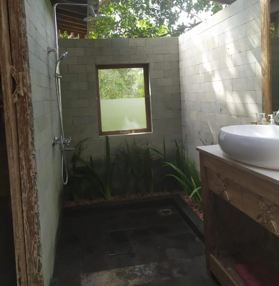 DWan Tea Mountain Side Bed and Breakfast in Bali