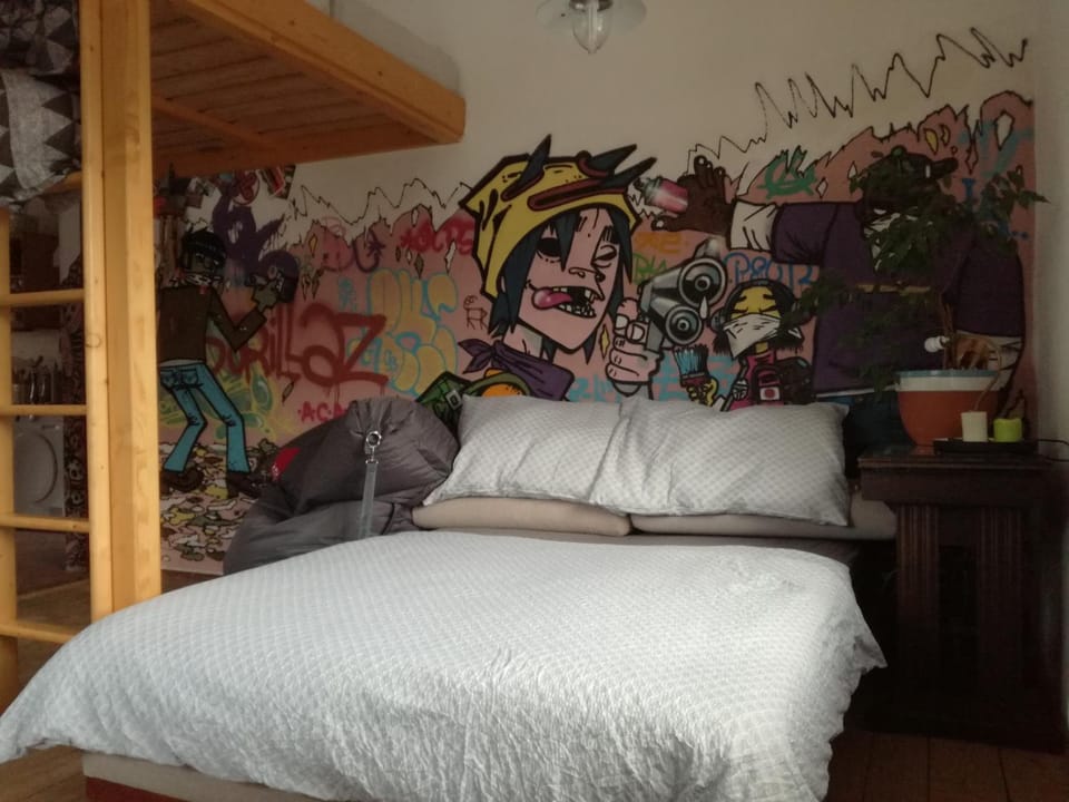Bed, Bedroom