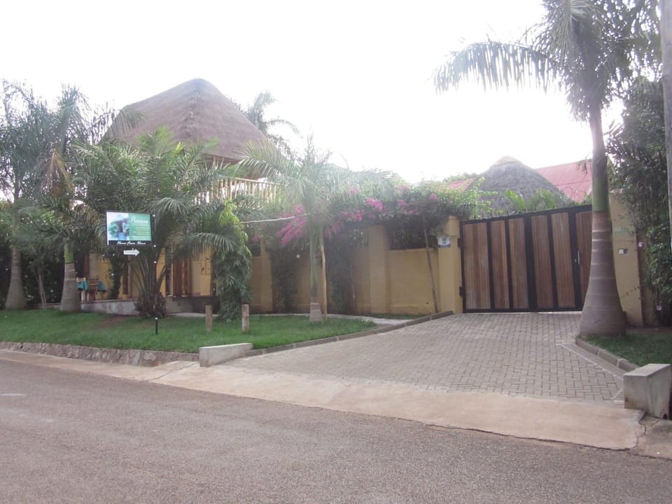 Property building, Street view