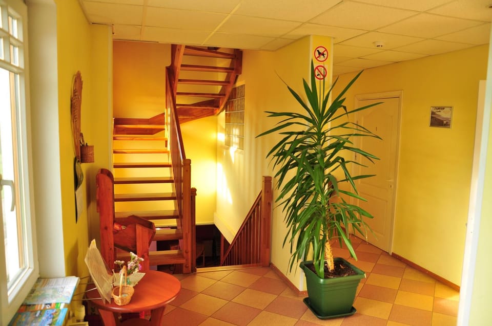 Lobby or reception, Decorative detail