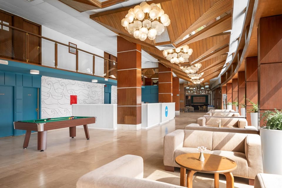 Billiard, Lobby or reception