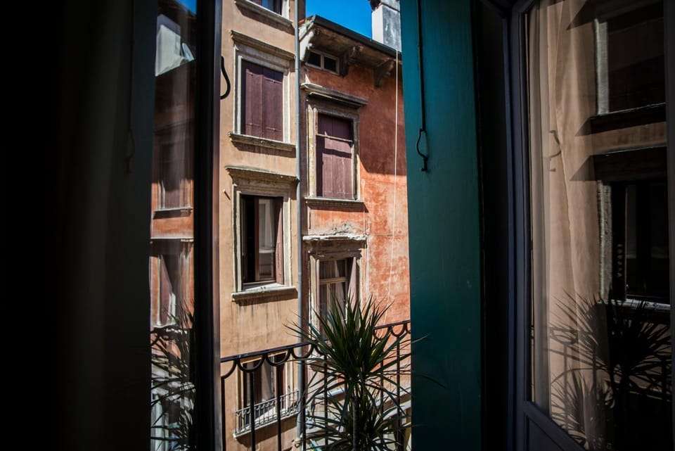 Day, View (from property/room), On site, City view, Street view