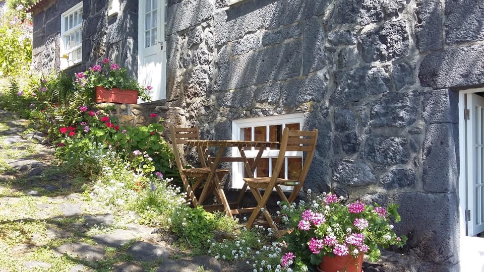 Casa do Zé - AL Country House in Azores District