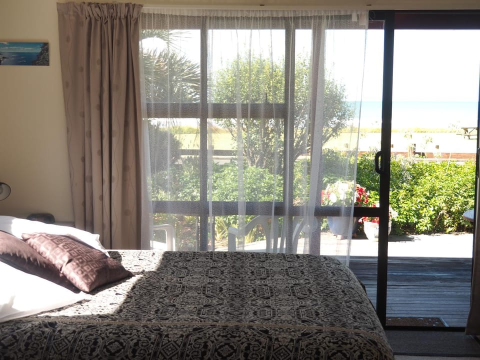Patio, Bedroom