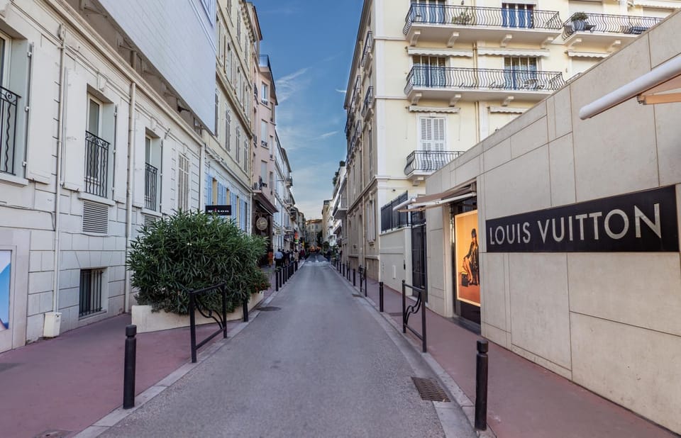 Studio Carré d'or Cannes Apartment in Cannes