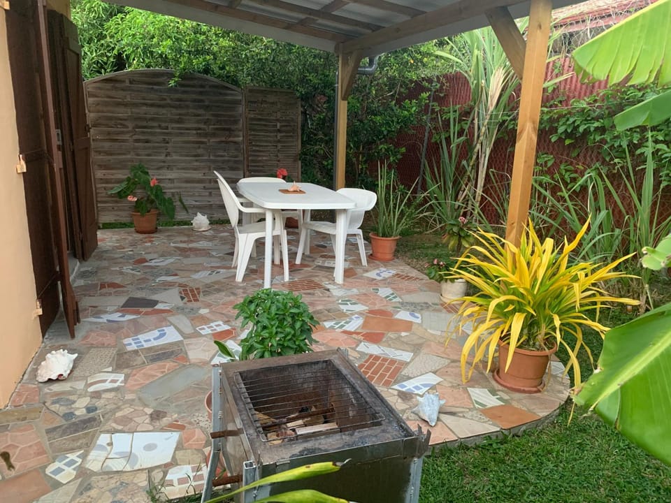 Studio Anse L'Etang Apartment in La Trinité