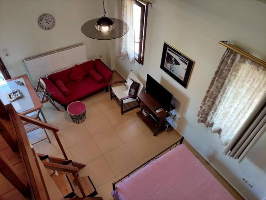 Deili Studio Loft Apartment in Messenia
